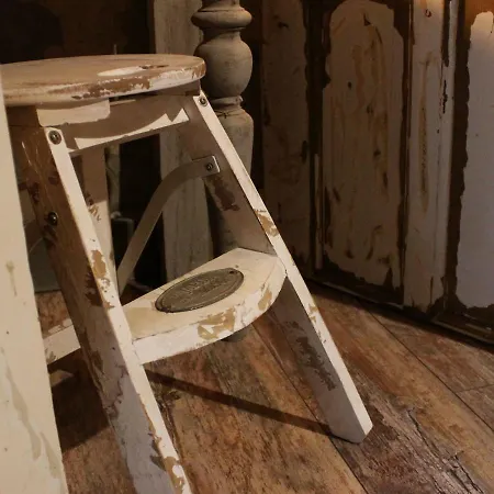 Vintage In Old Town Appartement *